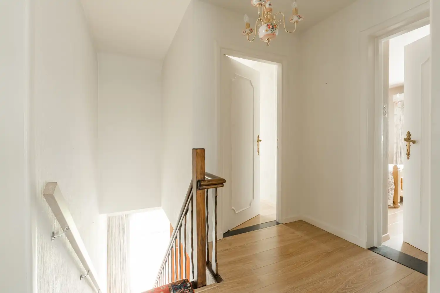 Charmante op te frissen woning van 187 m² op een toplocatie in Pelt! foto 23