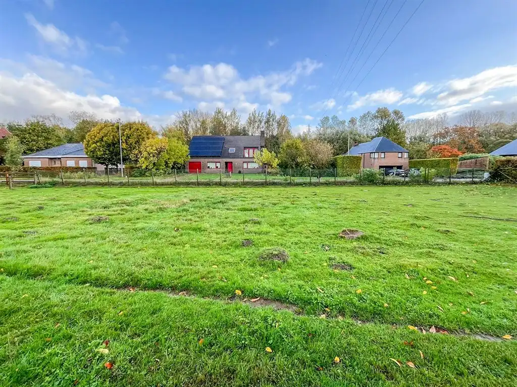 Bouwgrond voor open bebouwing in rustige straat! foto 3