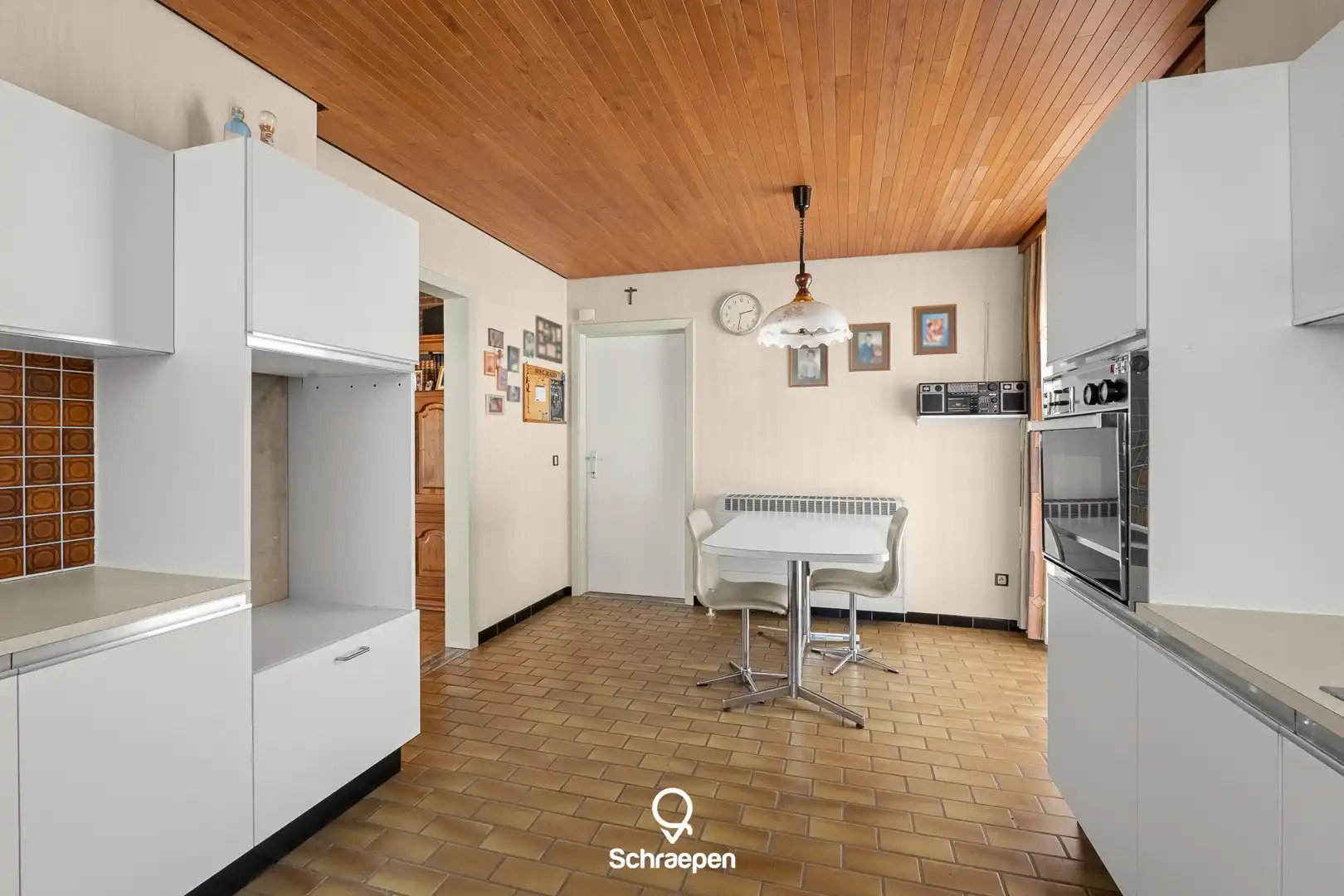 Ruime gezinswoning (237 m²) met 3 slpks op een zuidwestelijk perceel van circa 11,5 are! foto 10