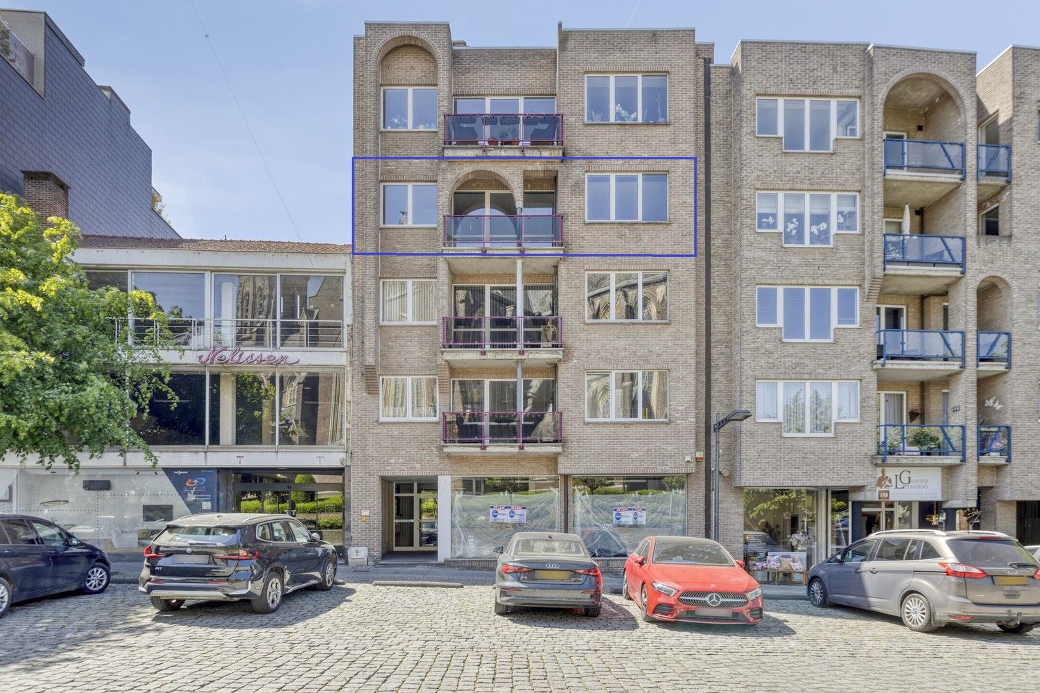 Ruim appartement met 3 slaapkamers in centrum Lanaken foto 24