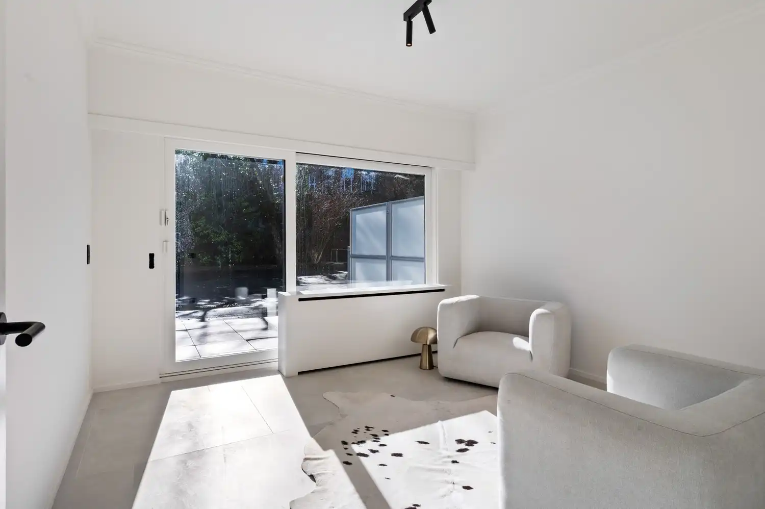 Luxueus gerenoveerd 3-slaapkamer appartement op toplocatie in Lier foto 13