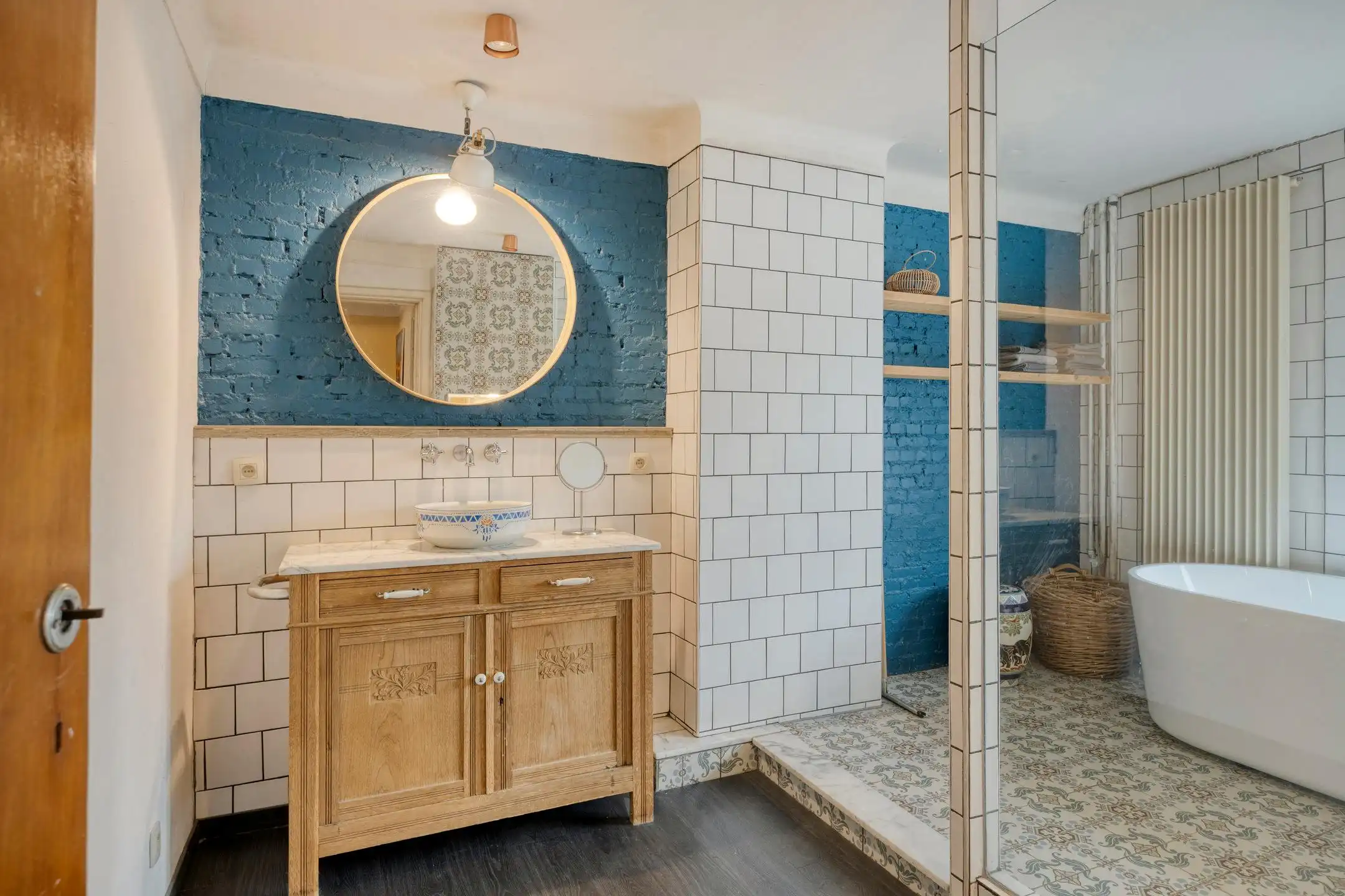 Gerenoveerde woning met bijgebouw te koop in Oud-Turnhout. foto 10