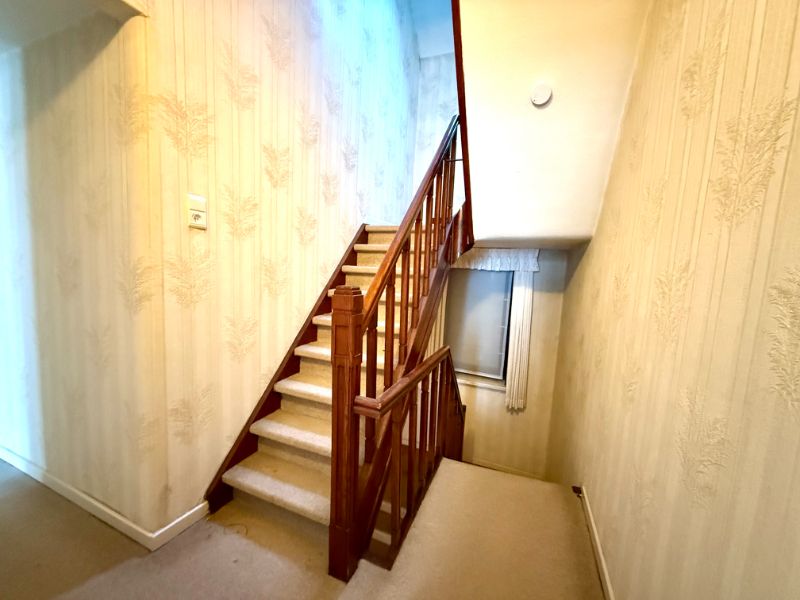 Ruime woning met 3 slaapkamers en dubbele garage foto 17