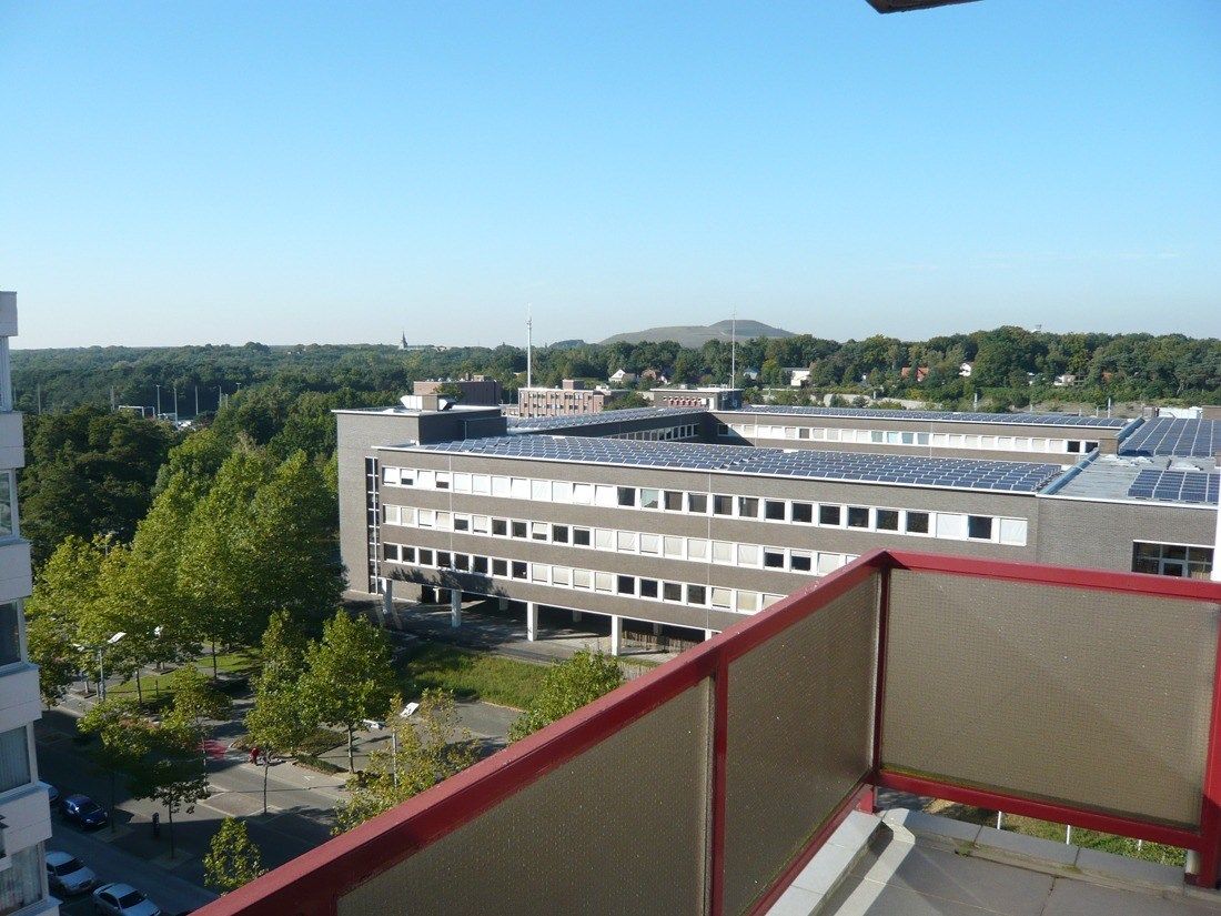 Gemeubeld appartement te Genk centrum foto 14