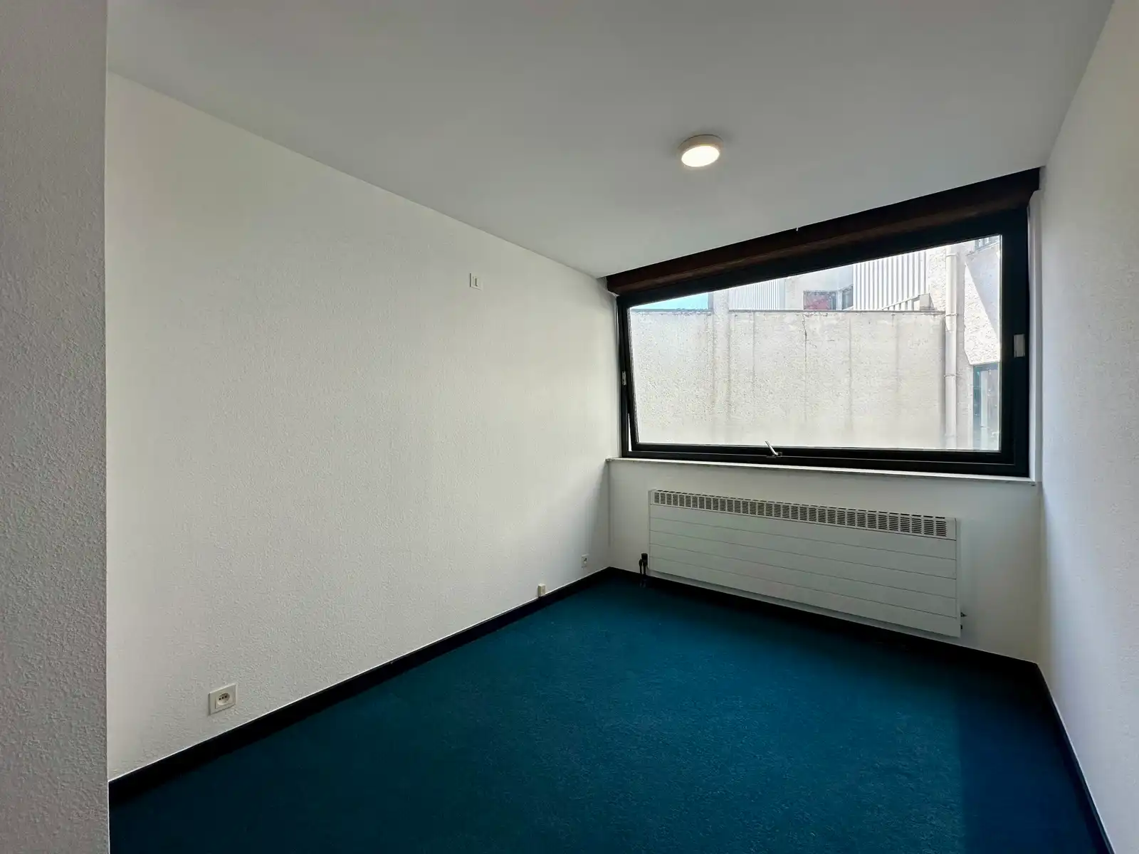 Kantoorruimte op strategische locatie foto 13