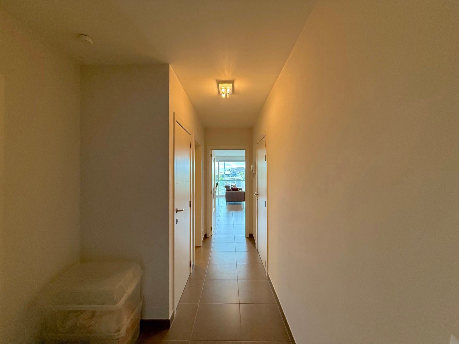 Instapklaar appartement met 2 slaapkamers en terras foto 11