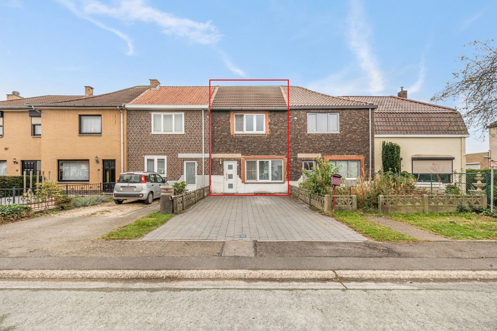 Charmante woning met karakter in Zwartberg (Genk) foto {{pictureIndex}}