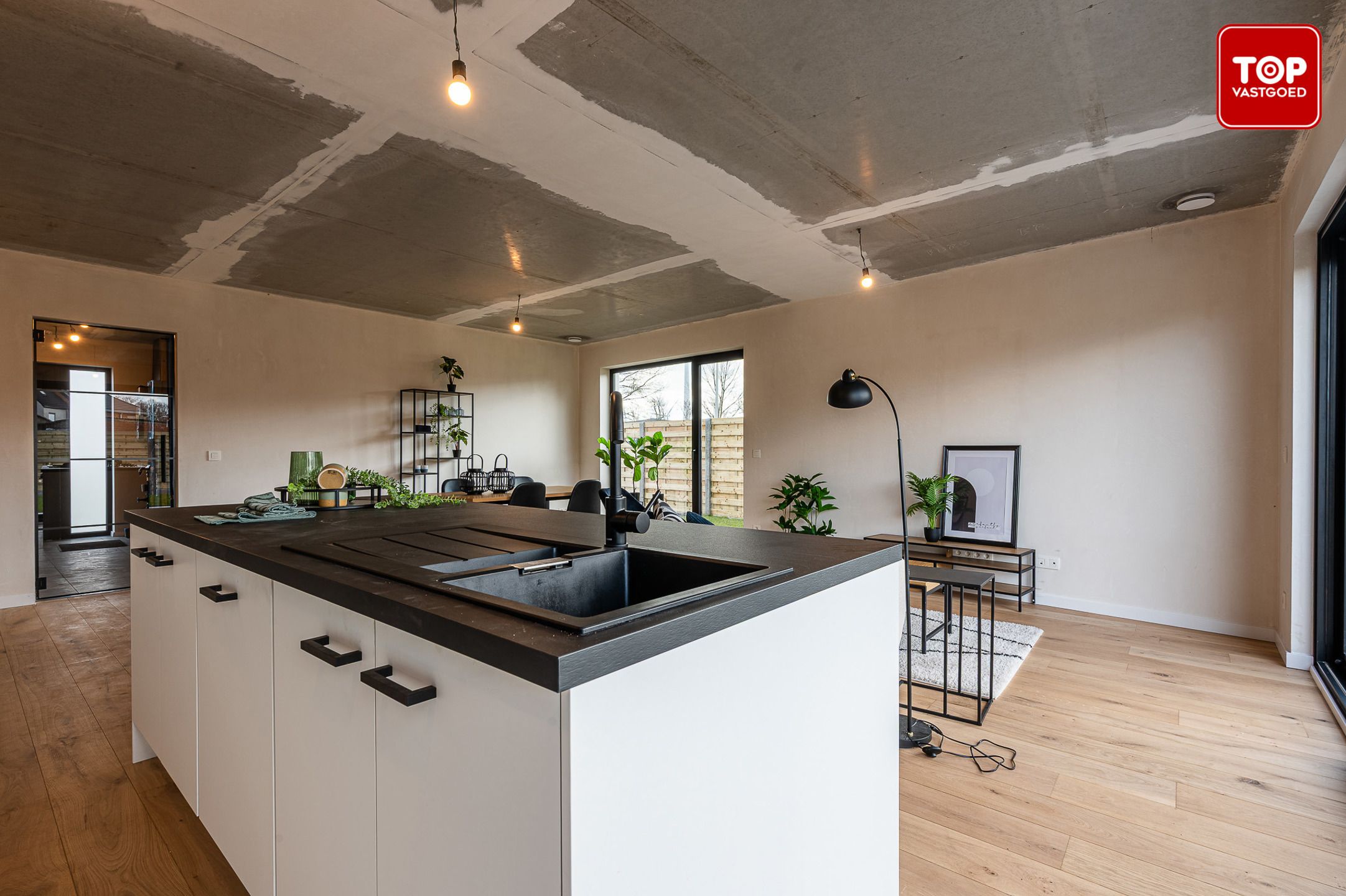 Energiezuinige Nieuwbouwwoning met 4 slaapkamers en leuke tuin. foto 10