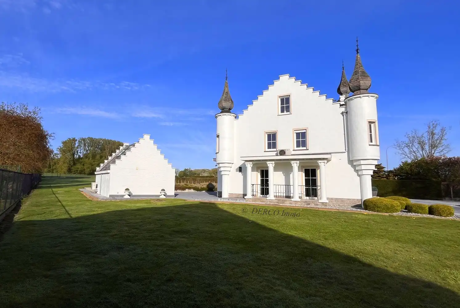 KLASSE  villa met bijzondere UITSTRALING       (momenteel privé + kantoren + kangoeroewoning) foto 5