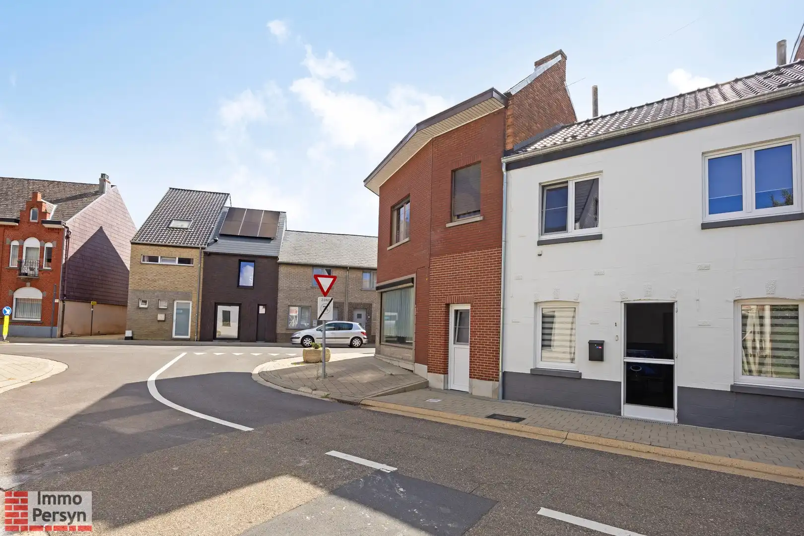 Te renoveren hoekwoning in het centrum van Scherpenheuvel foto 13
