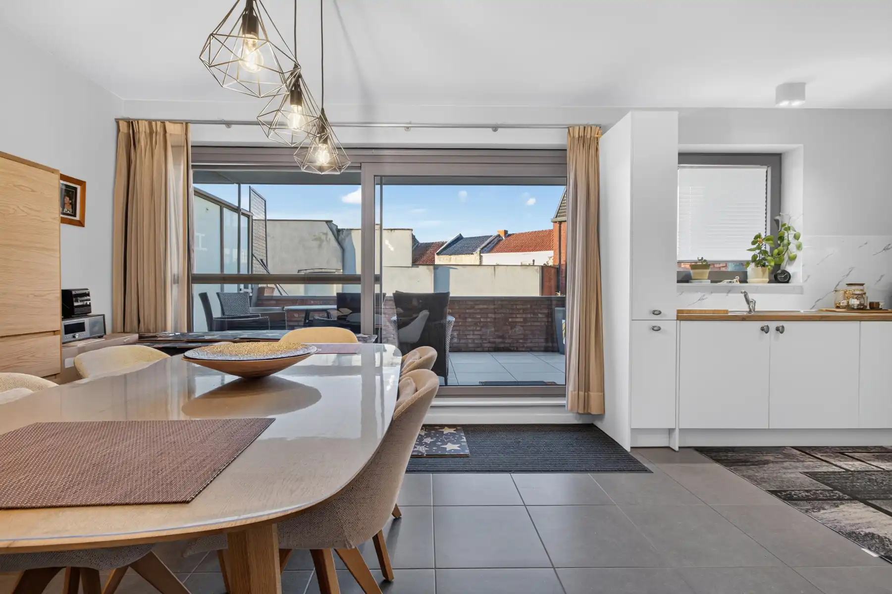 APP + 2 SLK + OVERDEKT TERRAS + CENTRUM + PARKING + KELDER  foto 3