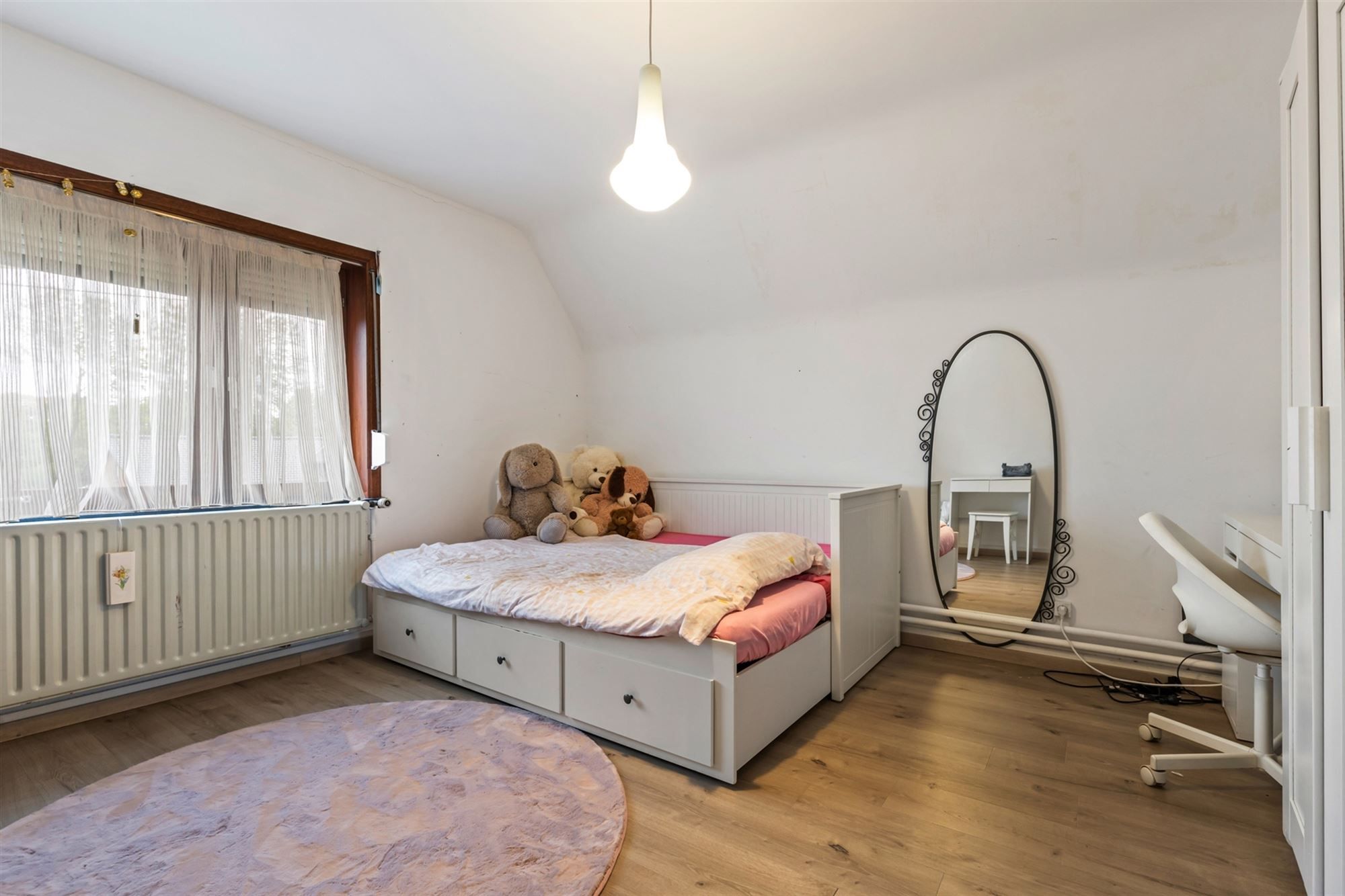 OP TE FRISSEN WONING MET 3 SLAAPKAMERS OP EEN RUIM PERCEEL VAN 10A57CA TE BEVERLO foto 14