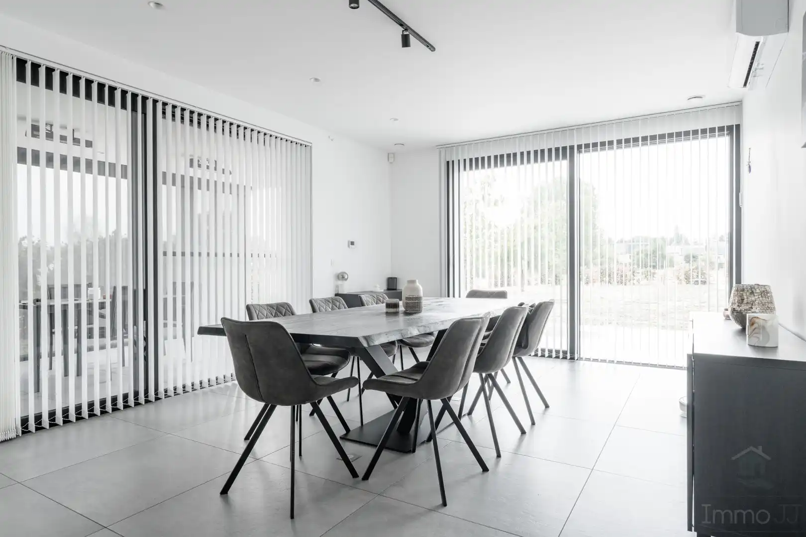 Recente, luxueus afgewerkte energiezuinige woning in Kuringen foto 7