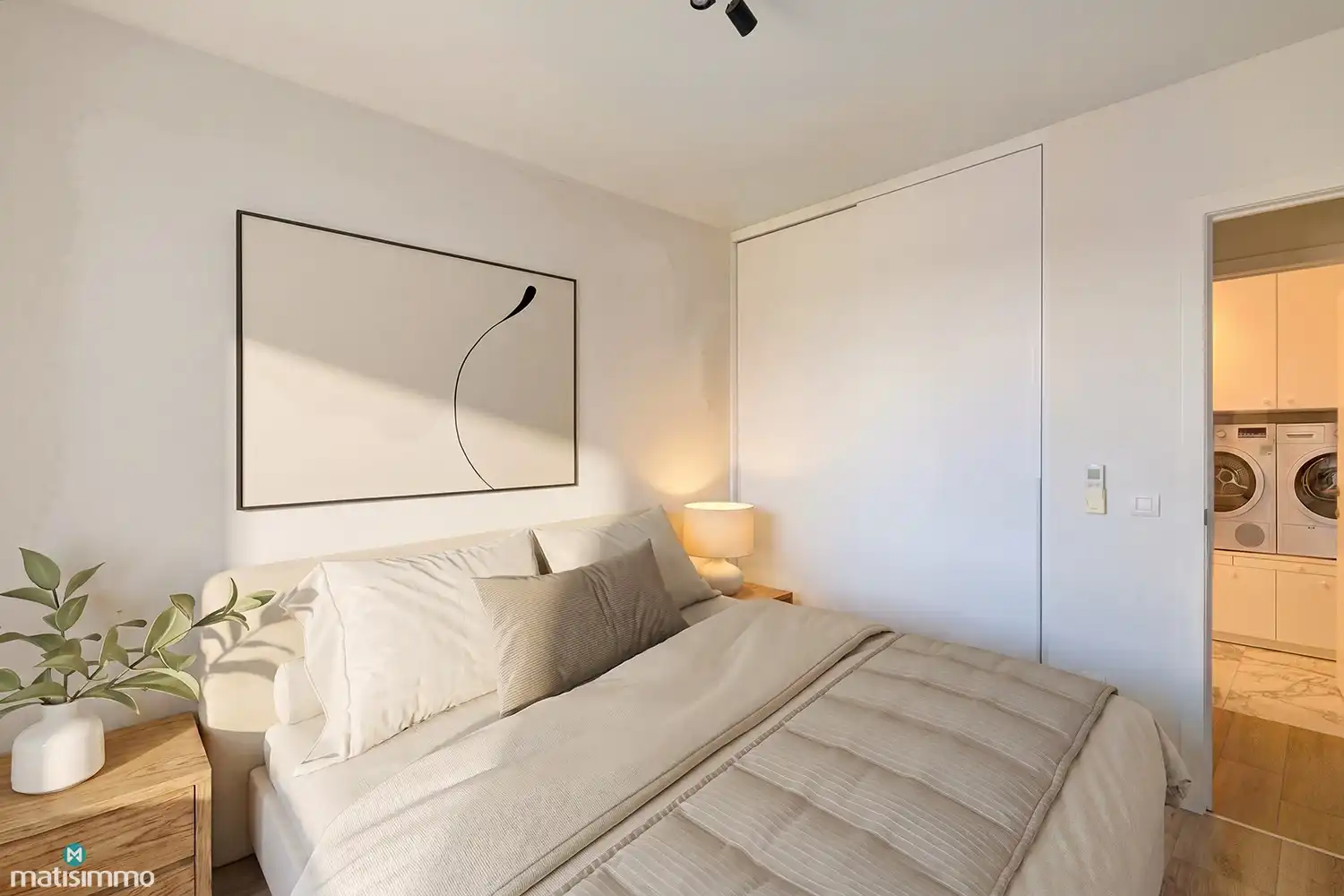 LUXUEUS AFGEWERKT APPARTEMENT MET 2 SLAAPKAMERS, OVERDEKT TERRAS, KELDERBERGING EN OPTIONELE ONDERGRONDSE AUTOSTAANPLAATS IN BILZEN-CENTRUM foto 12