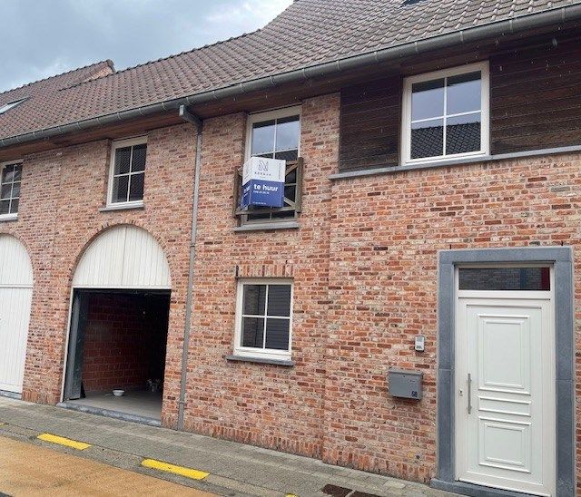 Leuke woning in centrum Kuurne foto {{pictureIndex}}