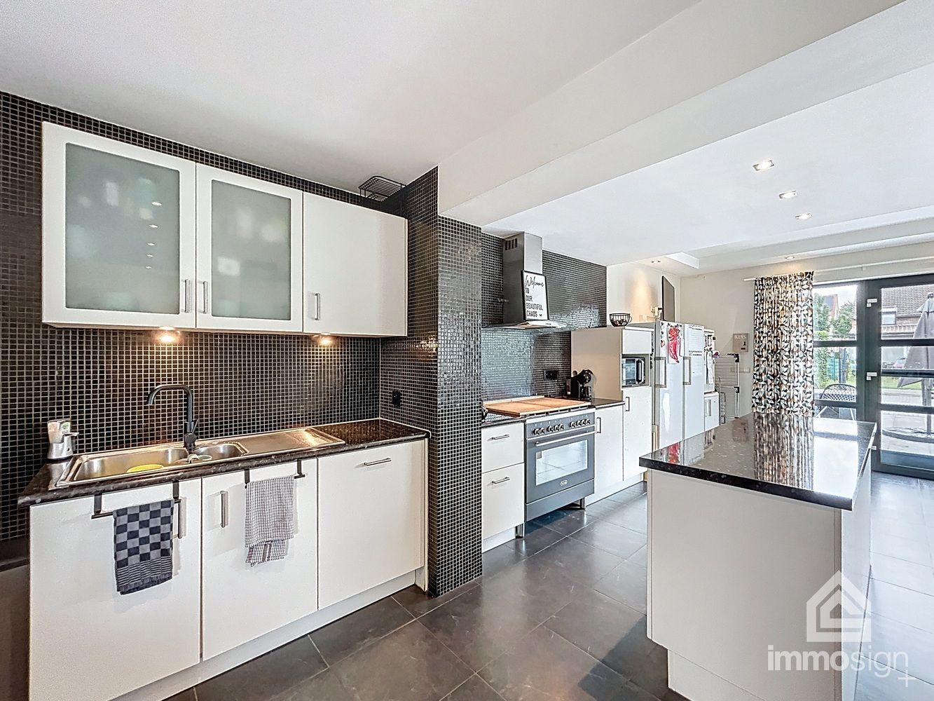 Instapklare halfopen woning met 3 slaapkamers te koop in Genk - perceel van 502 m² foto 11