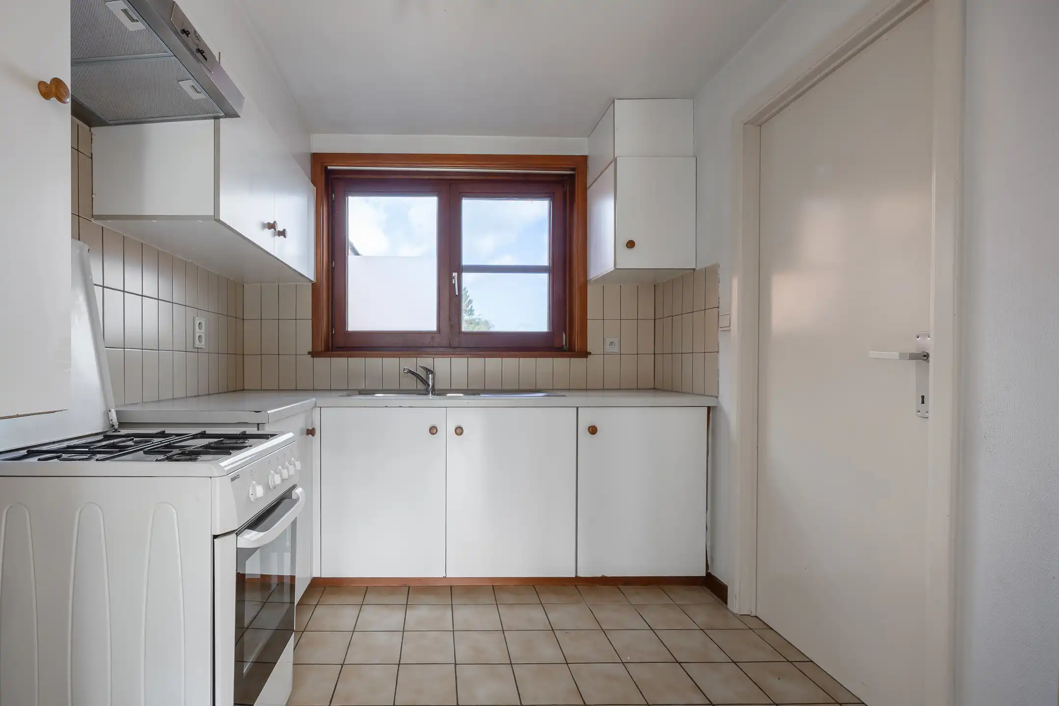 Handelshuis met magazijn op centrale ligging foto 11