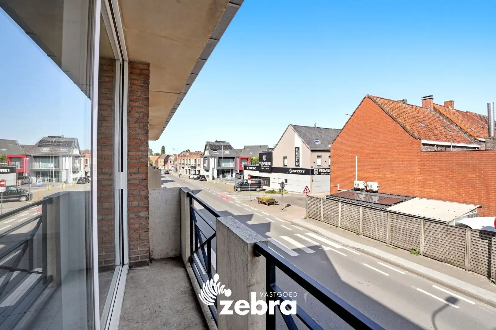 Zeer ruim appartement (137 m²) te koop met dubbele garage in het hartje van Tielt! foto 36