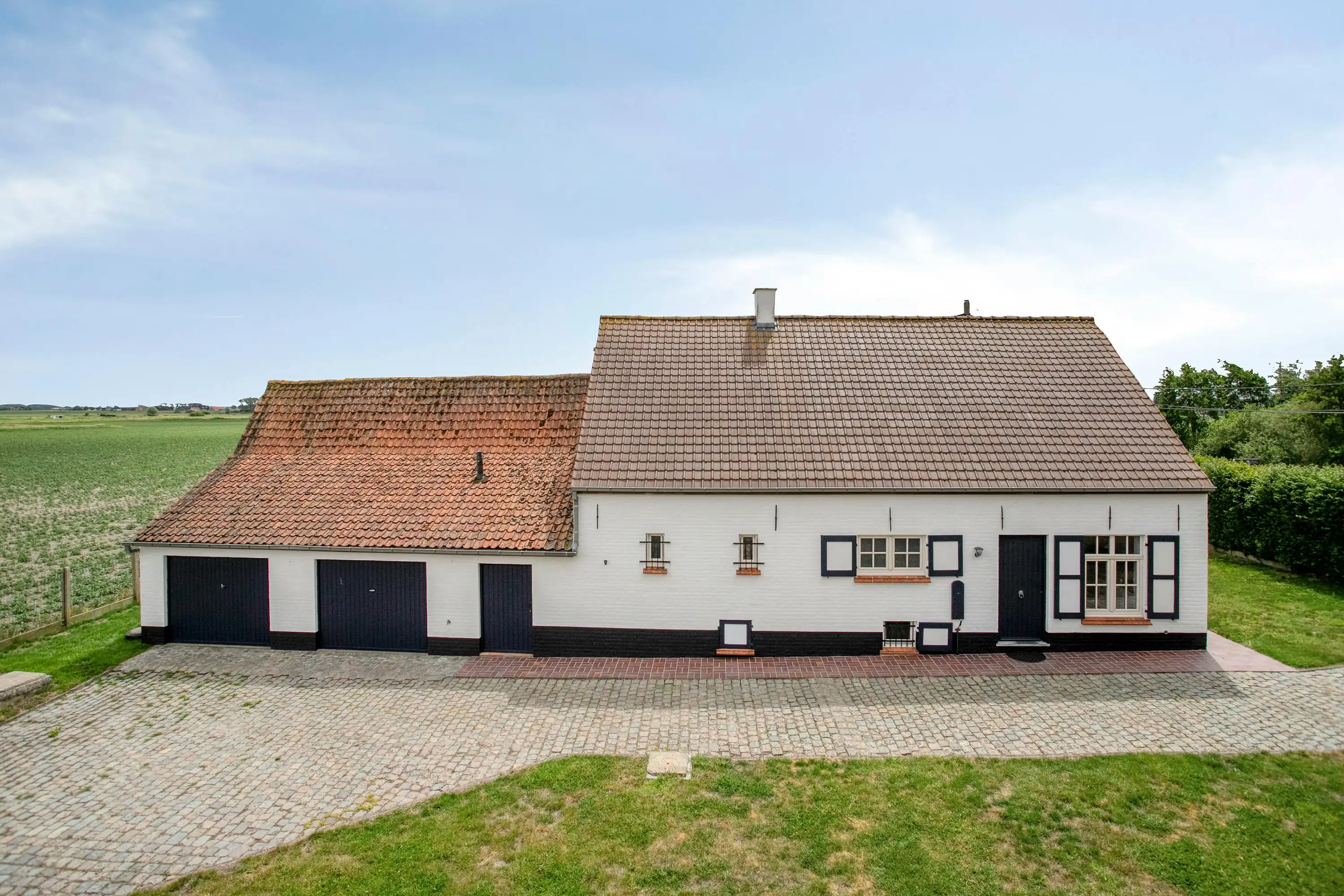 Gerenoveerde landelijke woning met 4 slaapkamers op 897 m². foto 12