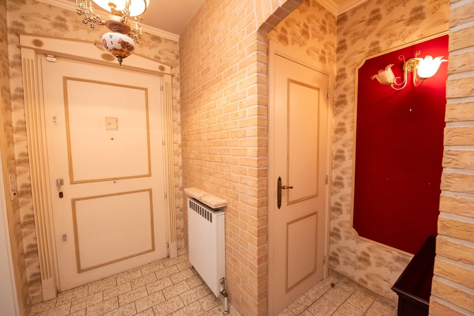 Halfopen woning op 860 m² met zuidgerichte tuin TE KOOP in Sint-Eloois-Vijve!! foto 3