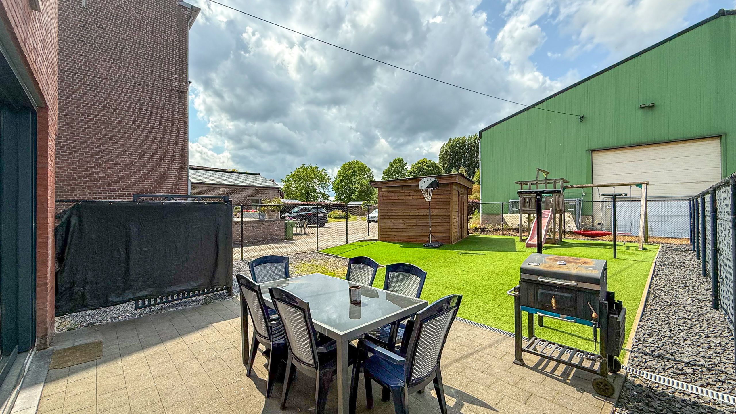 Moderne instapklare woning met 3 slaapkamers en tuin! foto 33