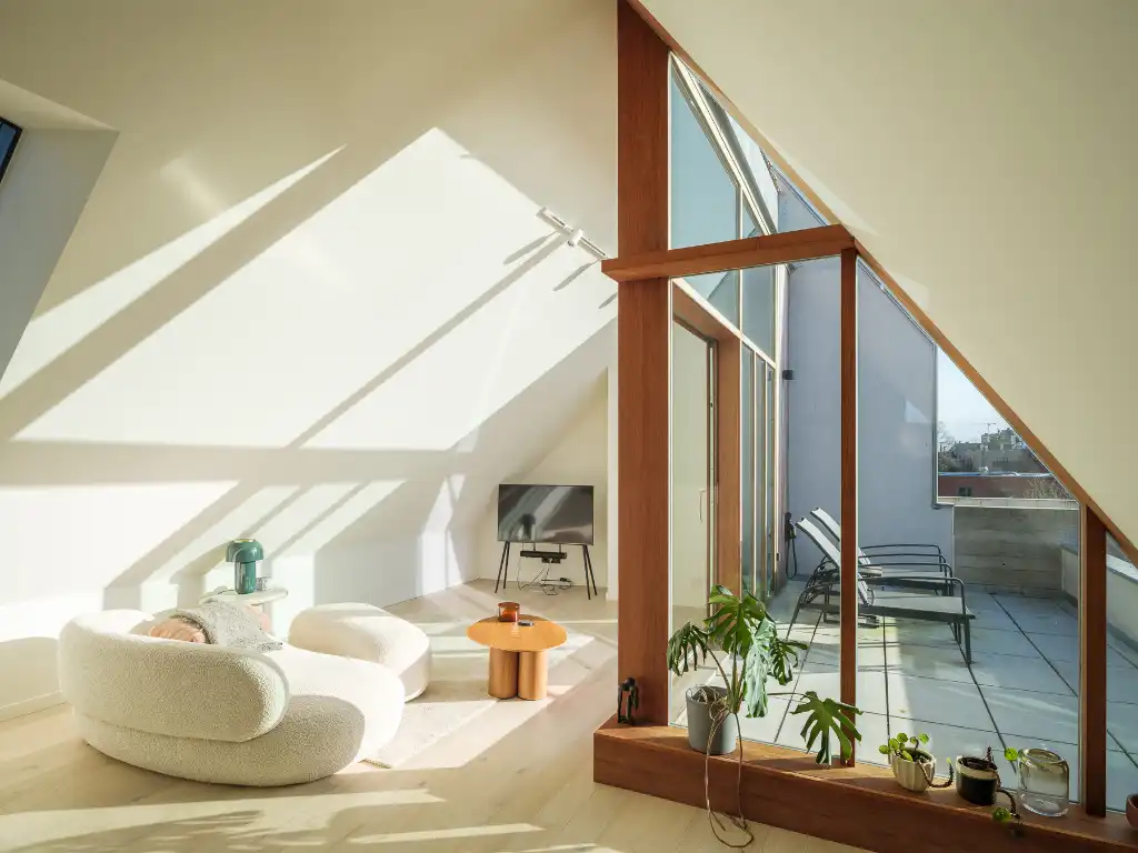 Architecturaal 3-­slaapkamerappartement met twee terrassen in het centrum van Gent. foto {{pictureIndex}}
