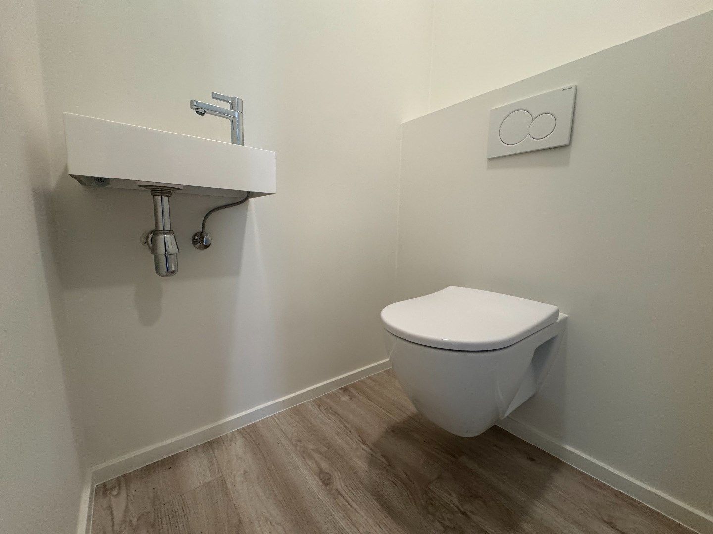 Volledig vernieuwd gelijkvloers-appartement in hartje Opwijk - 2 slpk foto 23