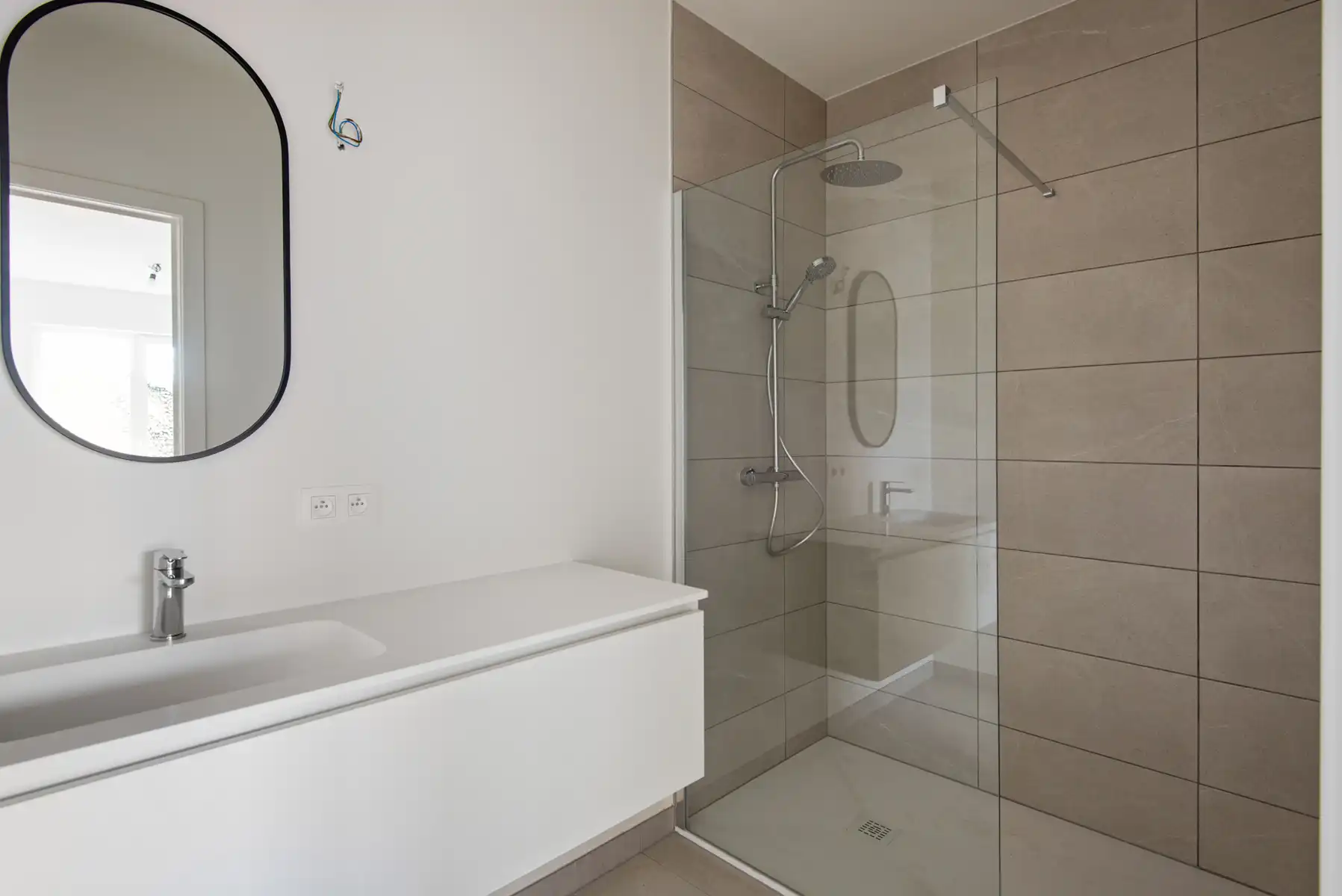 IN OPTIE - Nieuwbouw appartement met terras in Wilrijk.  foto 9