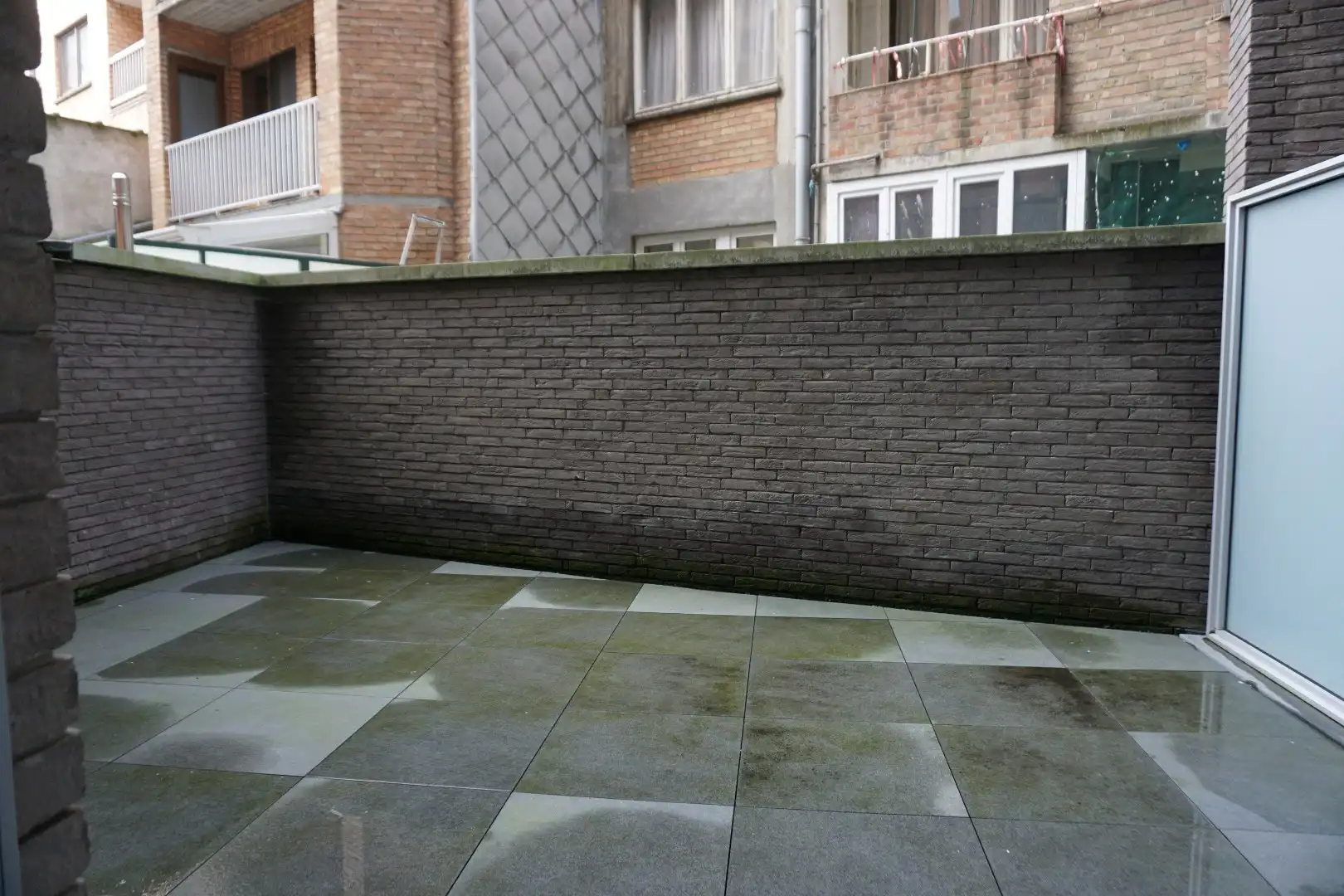 NIEUWBOUWAPPARTEMENT MET 2 SLAAPKAMERS EN TERRAS IN CENTRUM OOSTENDE foto 16
