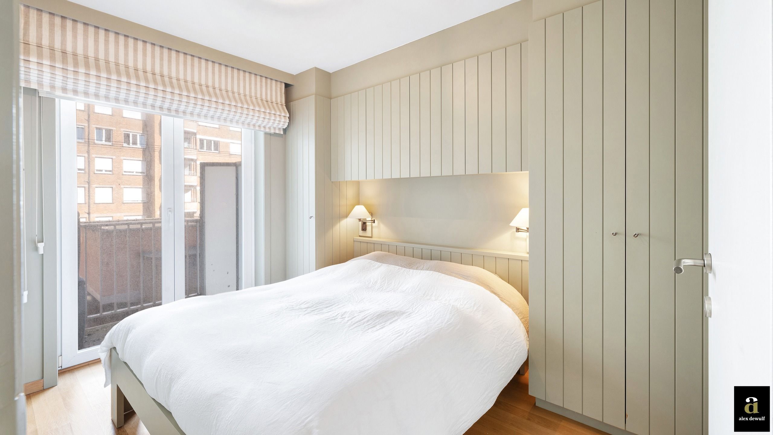 Zuidgericht appartement met zonnig terras en open uitzicht   foto 23