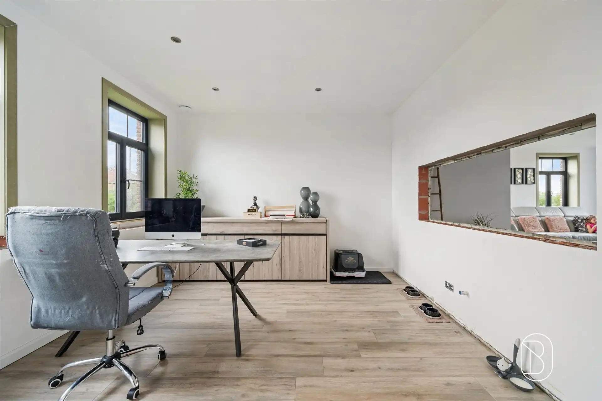 Recente pastorijwoning met 5 slk, lift en ruime tuin! foto 14