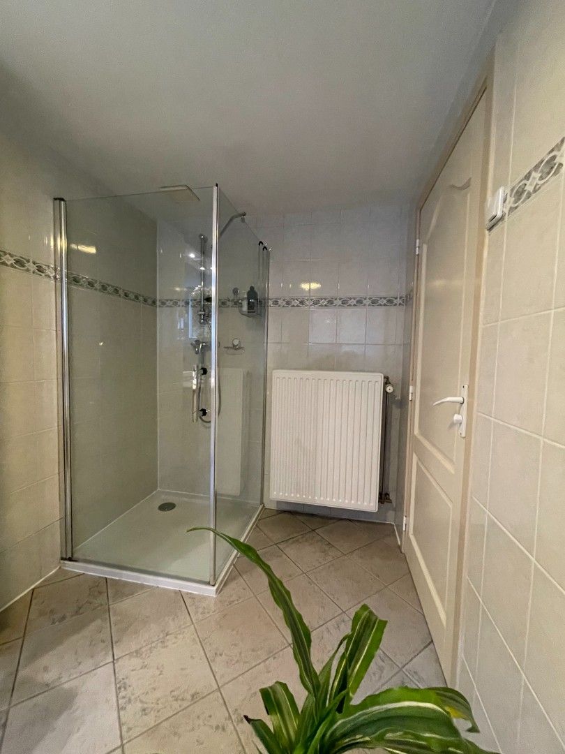 Charmante woning met 3, mogelijkheid tot 4 slaapkamers en prachtige tuin te Kaulille (Bocholt). foto 16