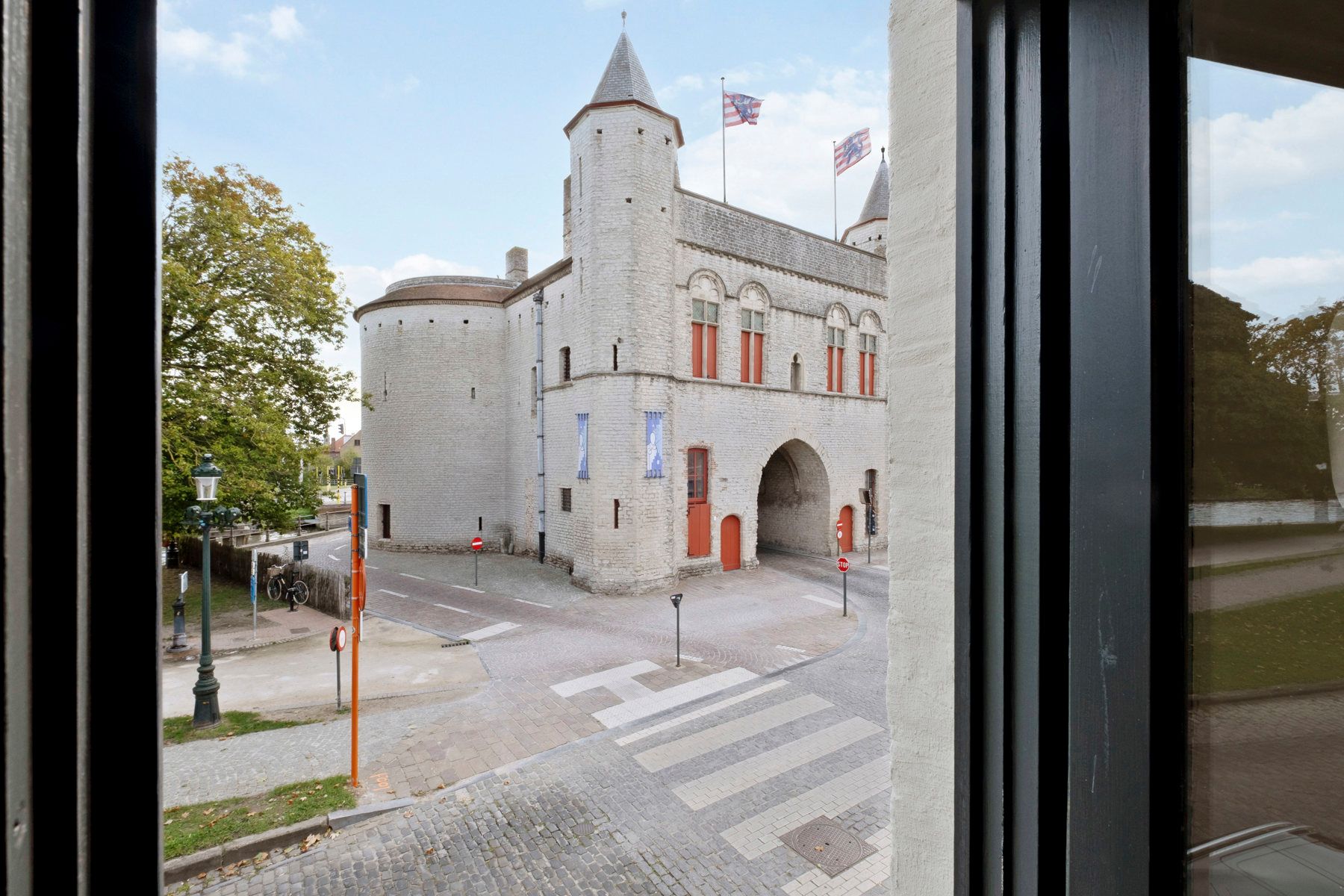 Charmante stadswoning op unieke locatie!  foto 9