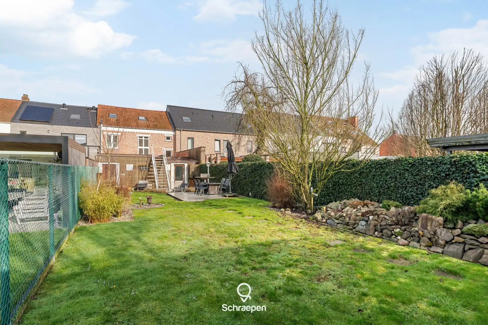 Karaktervolle woonst met handelsruimte op absolute toplocatie in Zonhoven-centrum! foto {{pictureIndex}}