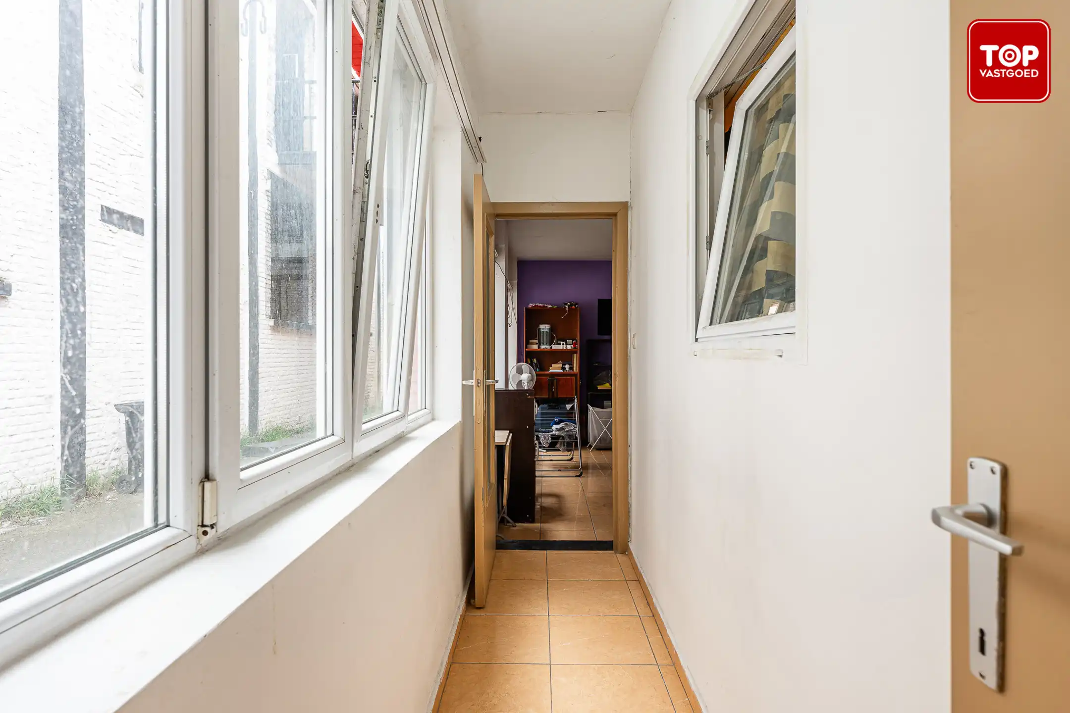 Te renoveren appartement met privé-ingang en tal van mogelijkheden. foto 5
