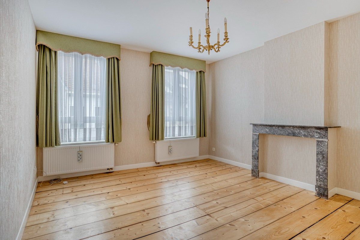 Ruim en gerenoveerd burgerwoning met stadstuin in het hart van Halle foto 10
