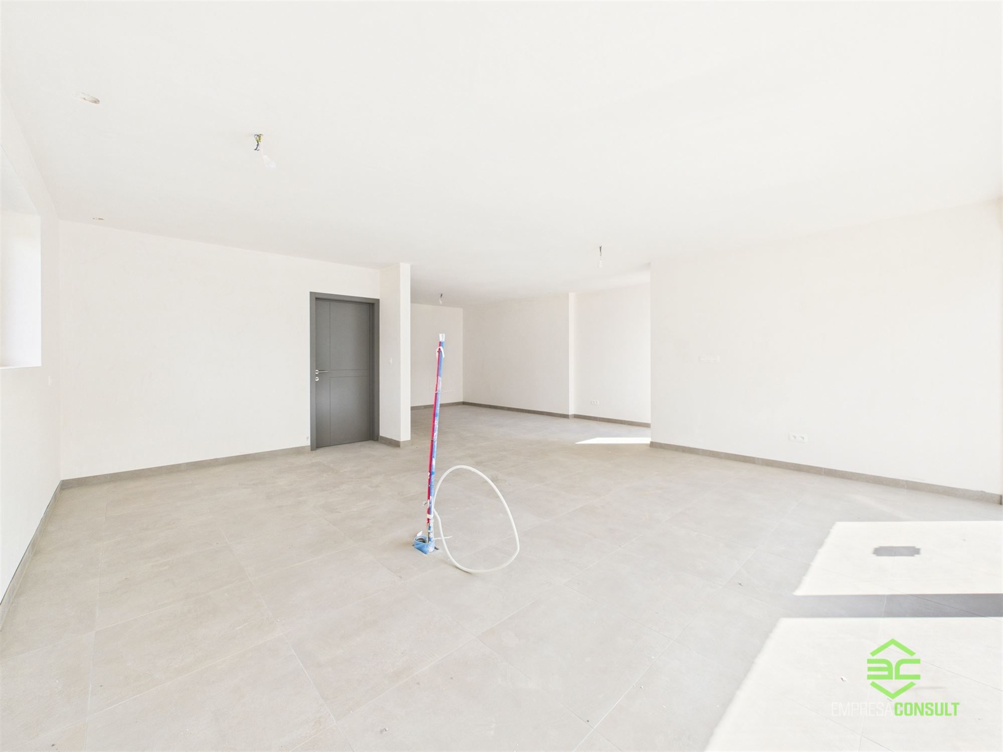 Ruime nieuwbouwwoning met 4/5 slpk en 2/3 badk! foto 10