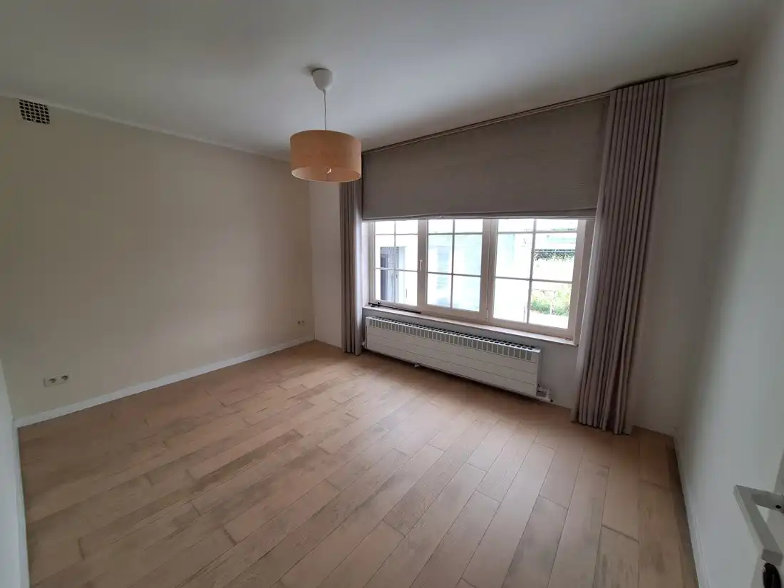 Charmante bungalow op een strategische locatie foto 6