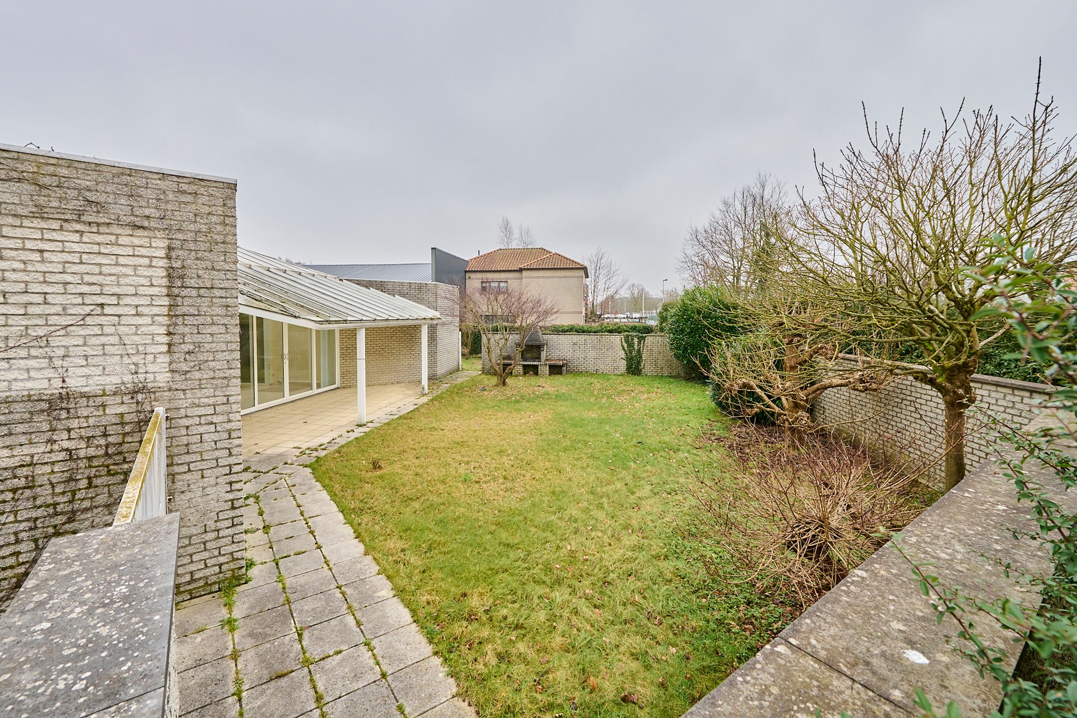 TE KOOP: bedrijfsgebouw met woning in Zonhoven foto 13