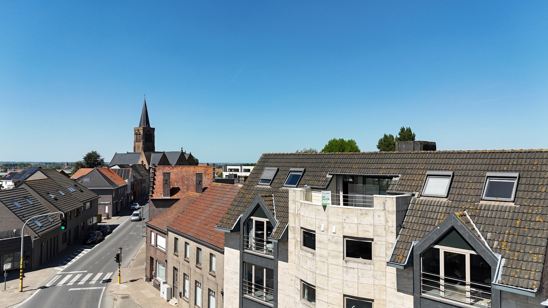Appartement met 3 slaapkamers en garage te Houthulst  foto {{pictureIndex}}