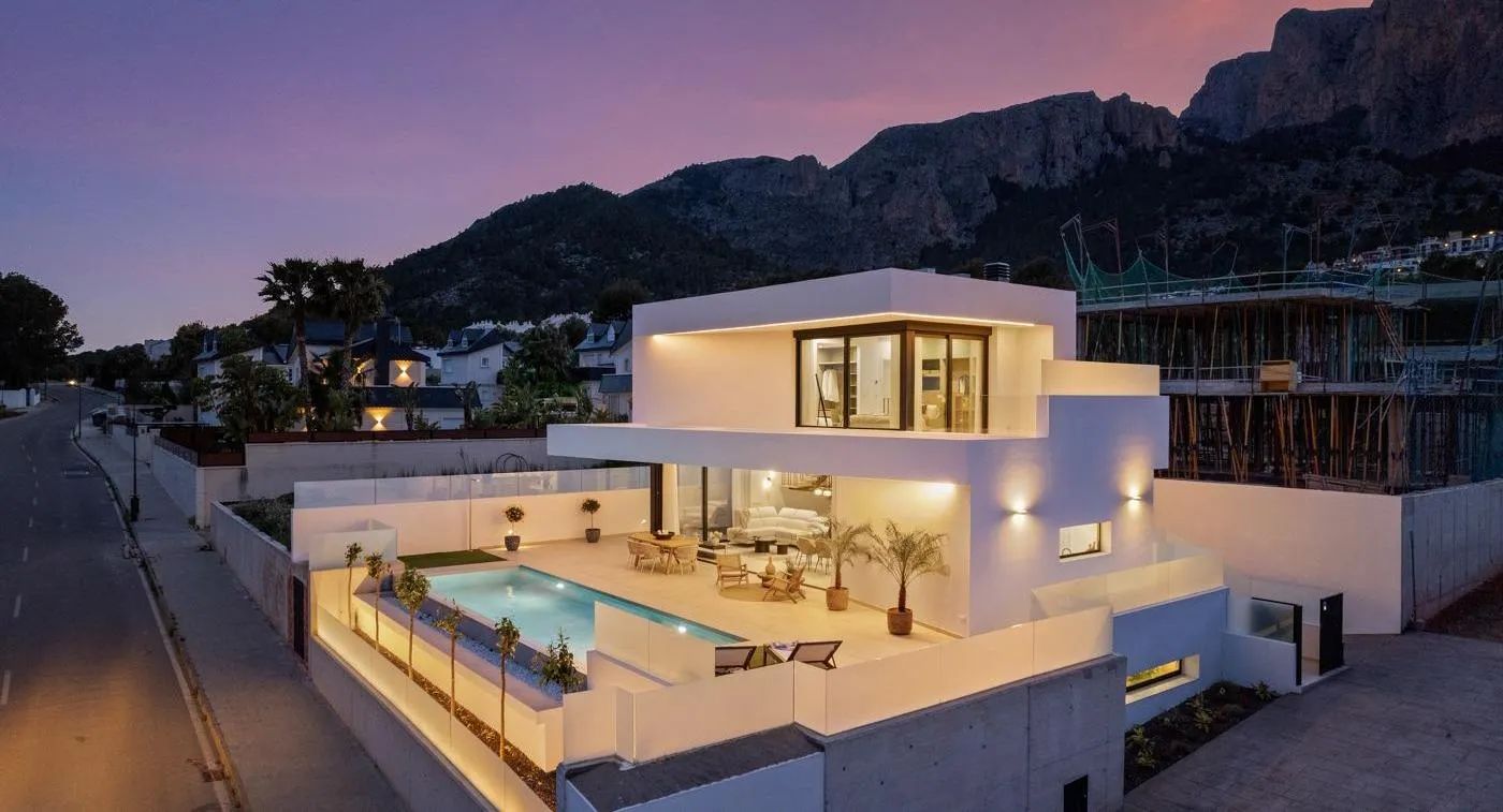 Betreed een nieuwe dimensie van luxe: prachtige, nieuwe villa's in Polop foto 28