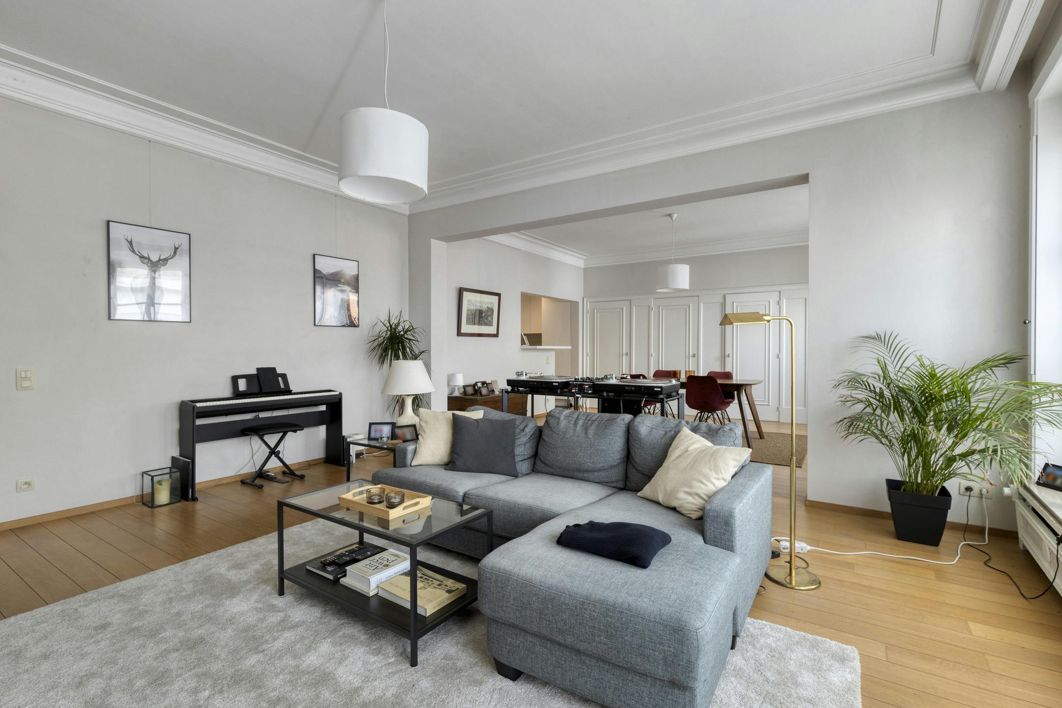 Patrimoniumvennootschap met handelspand en 2 appartementen foto 12