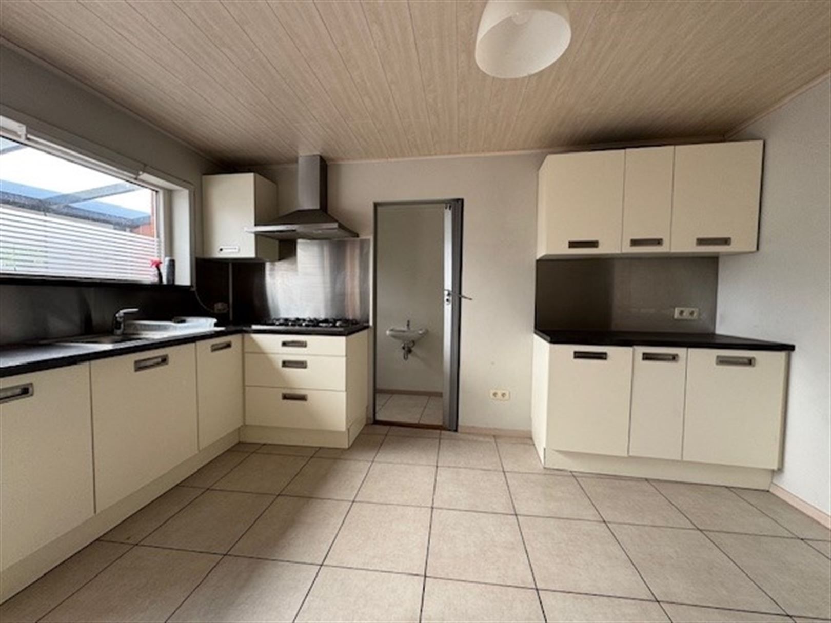Gezellige woning met 2 slaapkamers foto 8