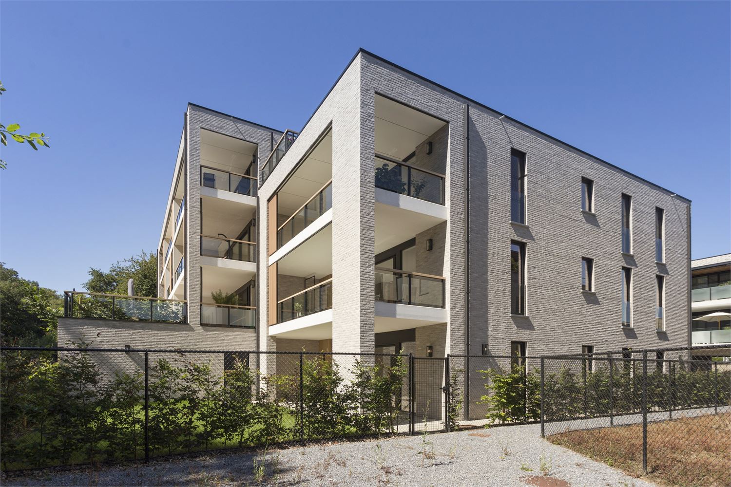 LUXUEUZE PENTHOUSE MET GARAGE TE DIEST! foto {{pictureIndex}}