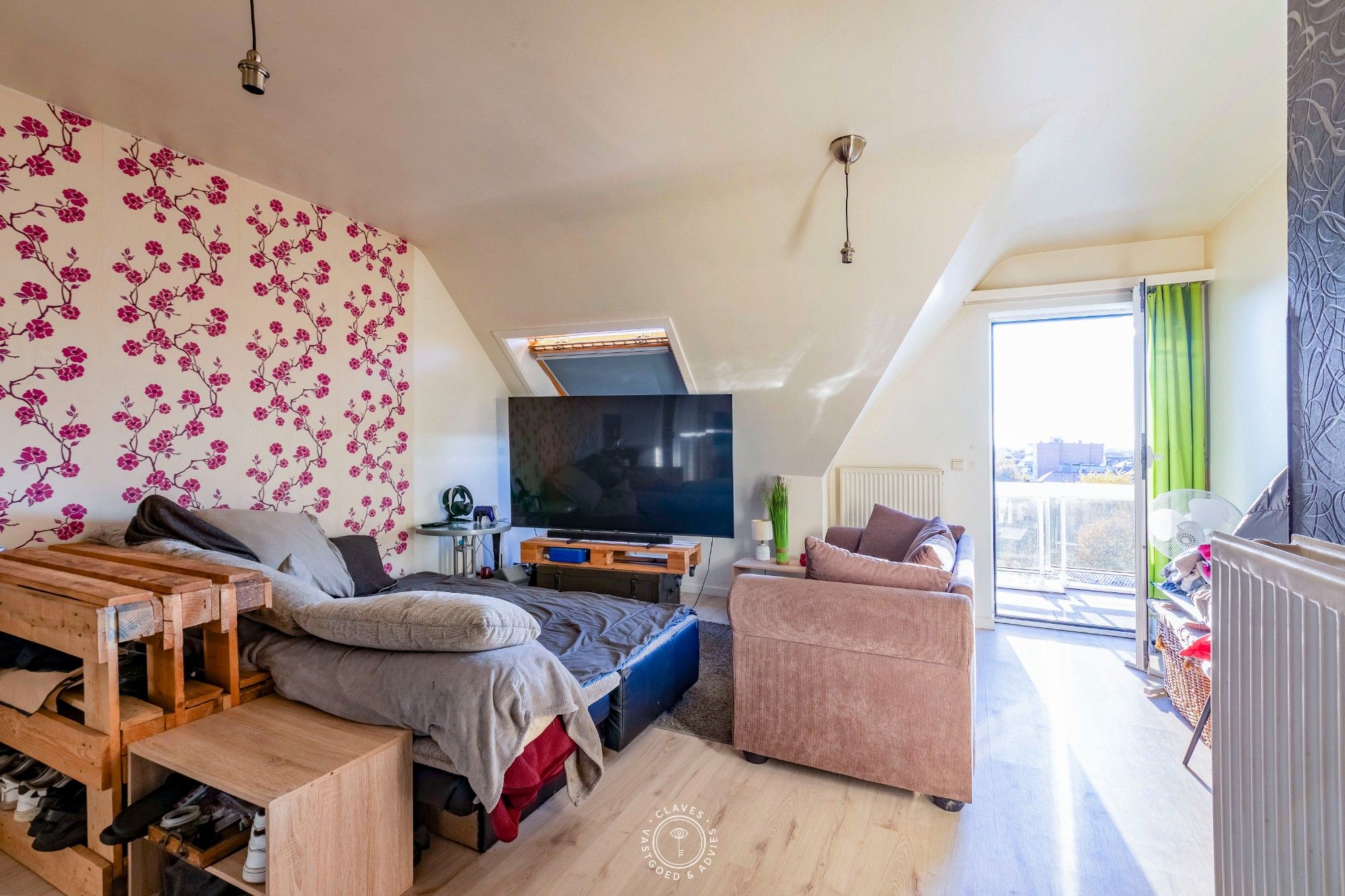 Praktische studio met terras en autostaanplaats foto 4