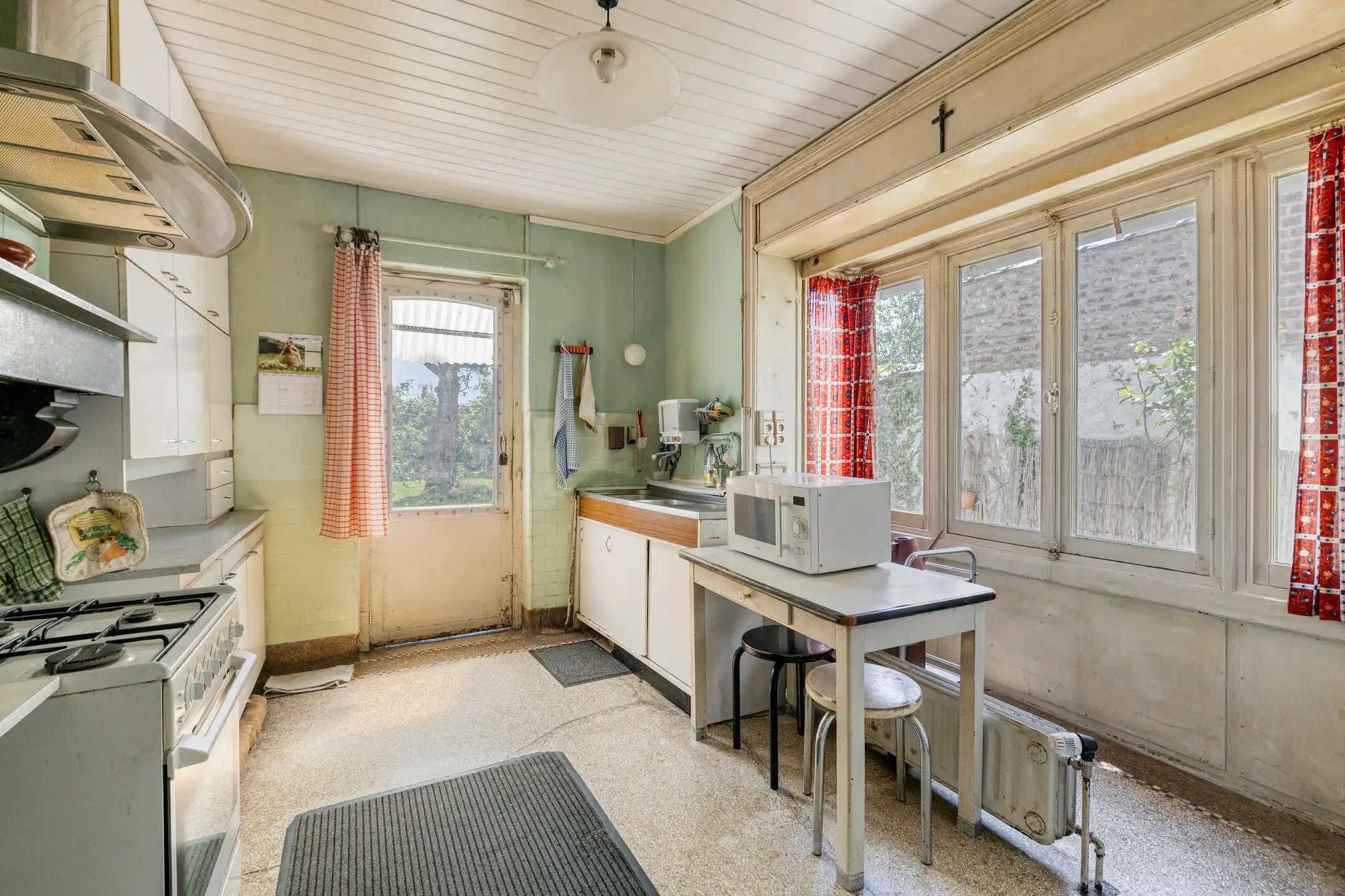 Karaktervolle erfgoedwoning in rustige straat foto 5