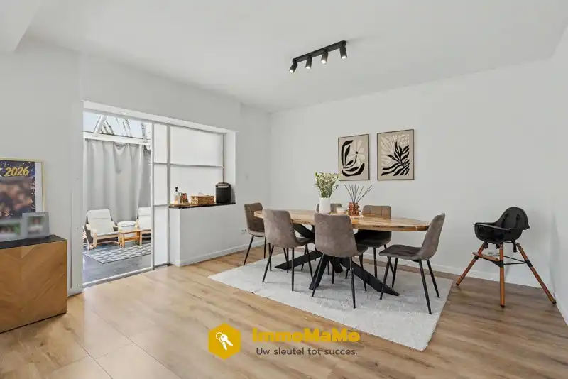 GEZINSWONING MET 3 SLAAPKAMERS EN DRESSING IN WACHTEBEKE TE KOOP foto 10