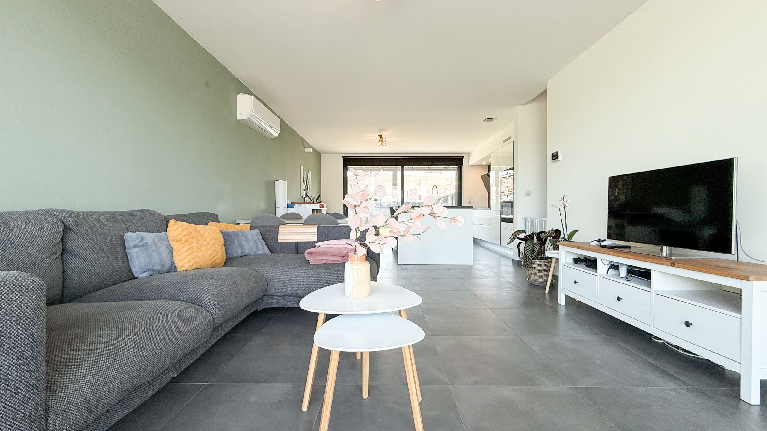 Mooi afgewerkte, moderne HOB gelegen in doodlopende straat! foto 4