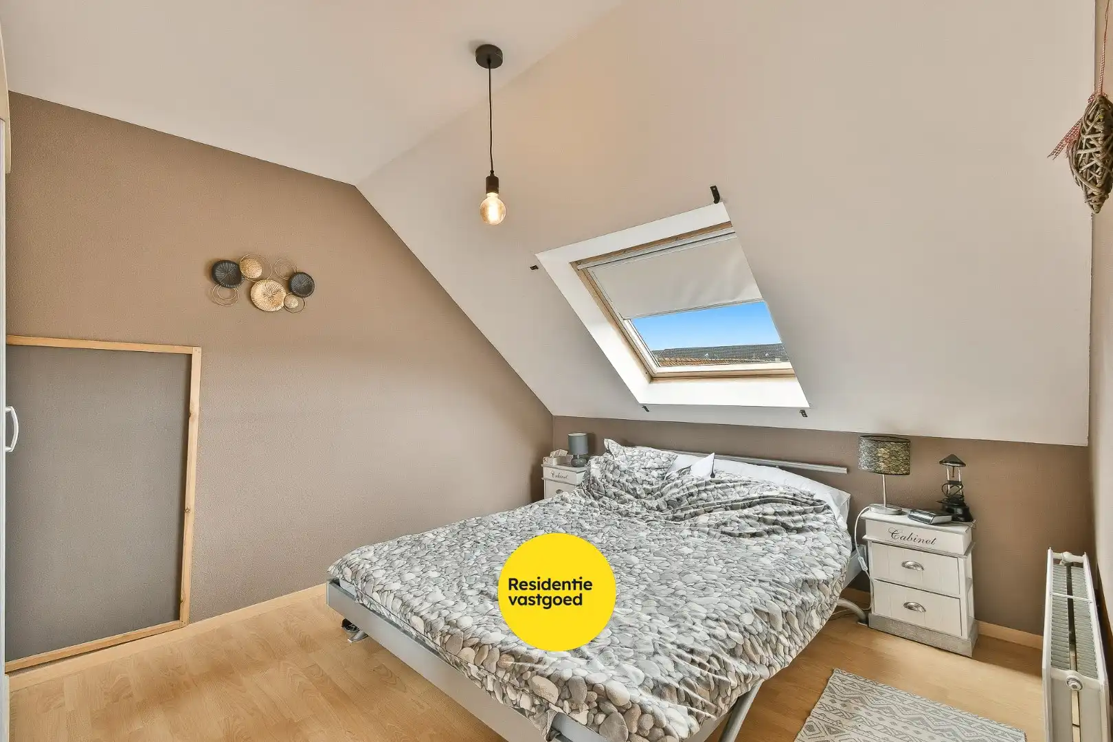 Duplex-appartement in rustige residentie met twee slaapkamers en terras foto 10