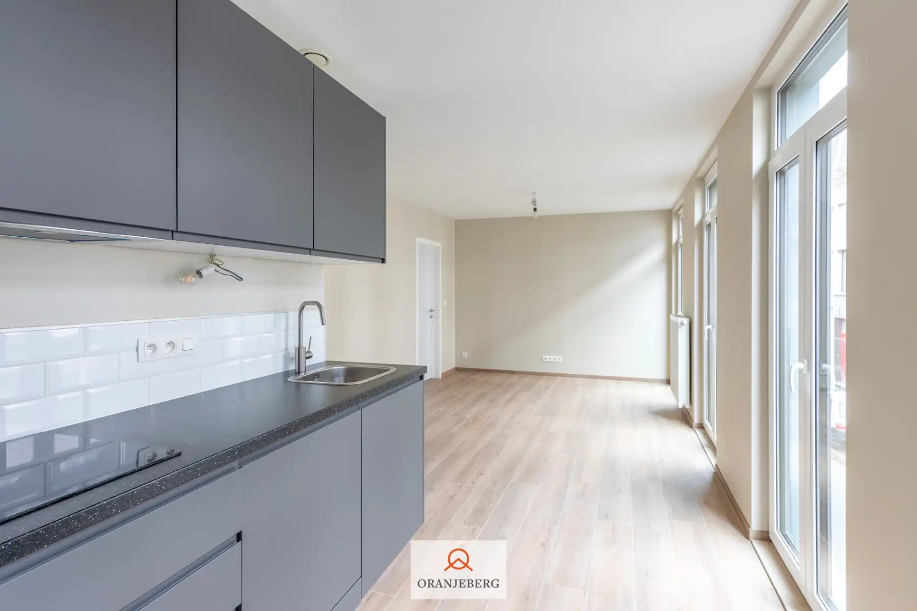 Compleet gerenoveerd 2slpk appartement hart Gent foto 12